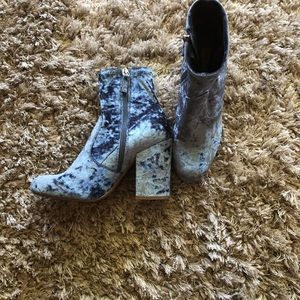 Steve Madden booties